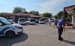Dolmuş durağında bıçaklanan şoför yaralandı