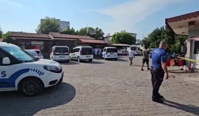 Dolmuş durağında bıçaklanan şoför yaralandı