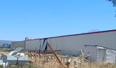 Fabrikada meydana gelen patlamada 1 kişi öldü, 3 kişi yaralandı