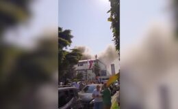 Fabrikada yangın çıktı, ekipler olay yerinde