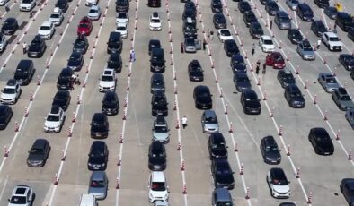 Gurbetçilerin sınır kapılarından yurda girişleri devam ediyor