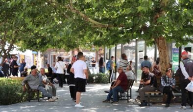 Sıcak hava etkisini sürdürüyor