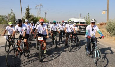 Göbeklitepe’yi insanlık tarihine kazandıran Prof. Dr. Schmidt anısına pedal çevirdiler