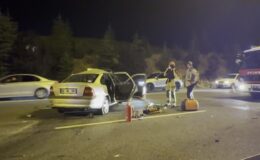 İki otomobilin çarpışması sonucu 2 kişi öldü
