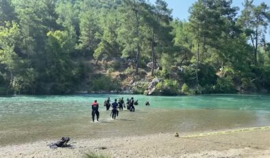 Irmakta akıntıya kapılan çocuk kayboldu