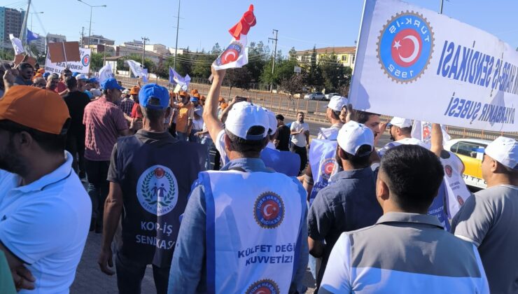 İşçiler Ak Parti İl binası önünde eylem yaptı