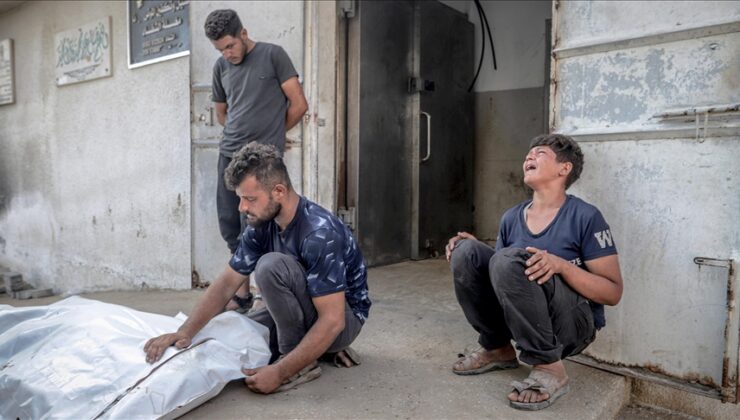 İsrail, Gazze’de yardım bekleyen sivilleri hedef aldı: 30 ölü
