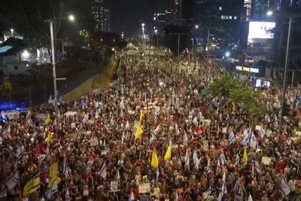 İsrailliler, Netanyahu’ya çağrı yaptı: Savaş bitsin, esirler dönsün