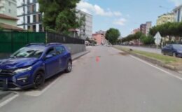 Jandarma binasının bahçe duvarına çarpan otomobilin sürücüsü yaralandı