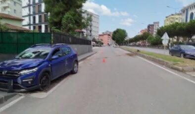 Jandarma binasının bahçe duvarına çarpan otomobilin sürücüsü yaralandı