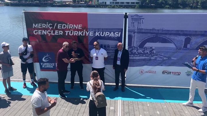 Gençler Türkiye Kupası Kürek Yarışları tamamlandı