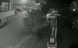 Kadını yerde sürükleyerek çantasını çalan 2 şüpheli tutuklandı