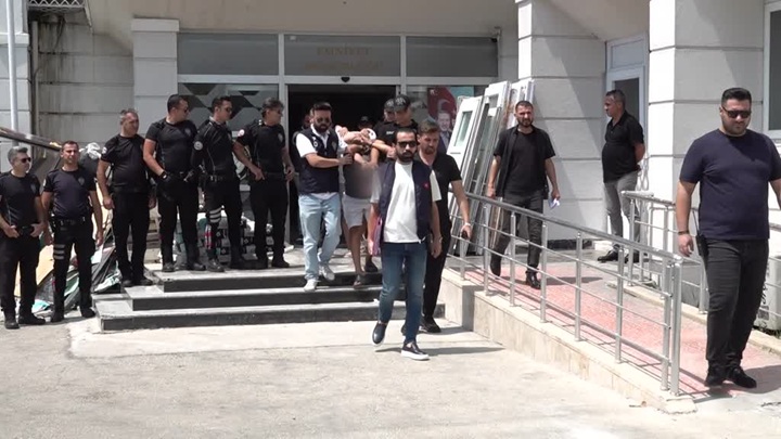 Anne ve kızının silahla öldürülmesine ilişkin 4 şüpheli yakalandı