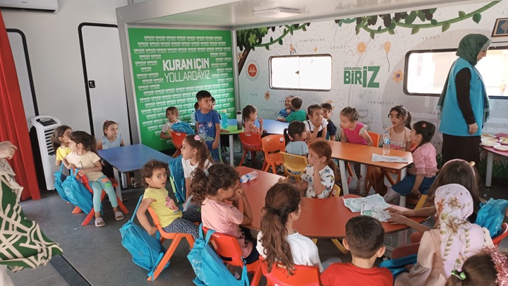 Mobil Kur’an kursu Adıyaman’da çocuklarla buluştu