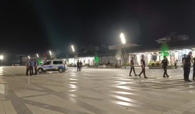Osmangazi’de bıçaklı kavga: Anne ve iki kızı yaralandı