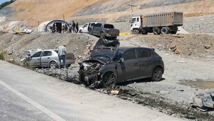 Park halindeki araca çarpan otomobildeki 1’i bebek 3 kişi yaralandı