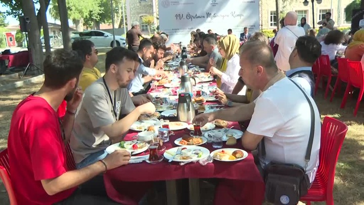 İstanbul’da düzenlenen 4. Öğretmen Motivasyon Kampı başladı