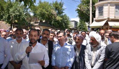 Şanlıurfa’da Hazreti Muhammed’in karikatür çizimini yayımlayan dergiye tepki