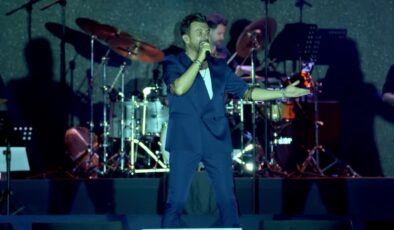 Şarkıcı Gökhan Tepe’den Van’da unutulmaz bir müzik gecesi
