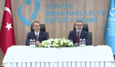 TİHEK Başkanı Fahrettin Altun, görevi Muharrem Kılıç’tan devraldı