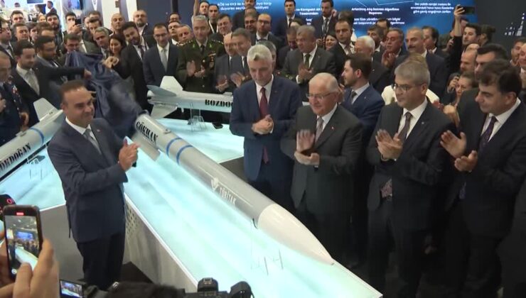 Türkiye’nin ilk RamJet füzesi GÖKHAN sahneye çıktı