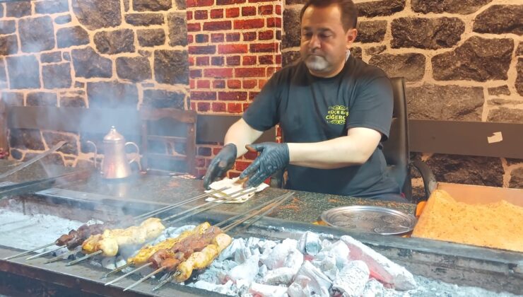 Diyarbakır’ın Meşhur Ciğercileri tatil döneminde yoğun ilgi görüyor