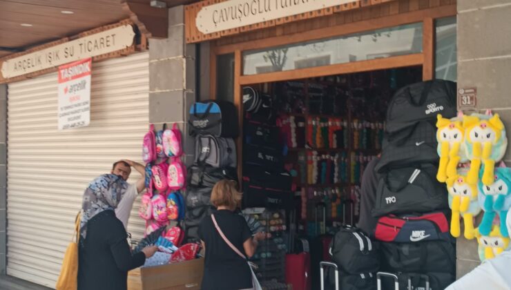 Sur’da yaşanan elektrik kesintisi esnafı bezdirdi
