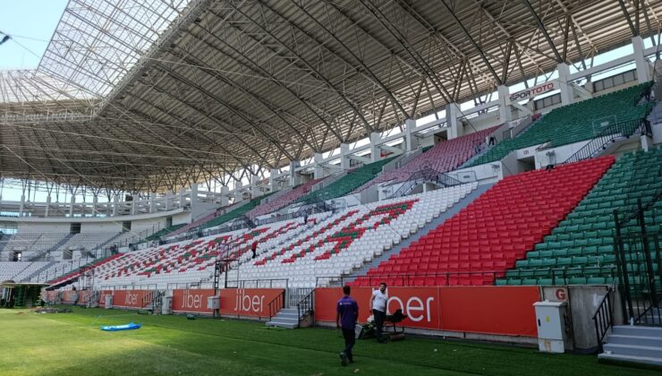 Diyarbakır Stadyumu’nda koltuklar da yenilendi: Yeni sezon öncesi geri sayım başladı