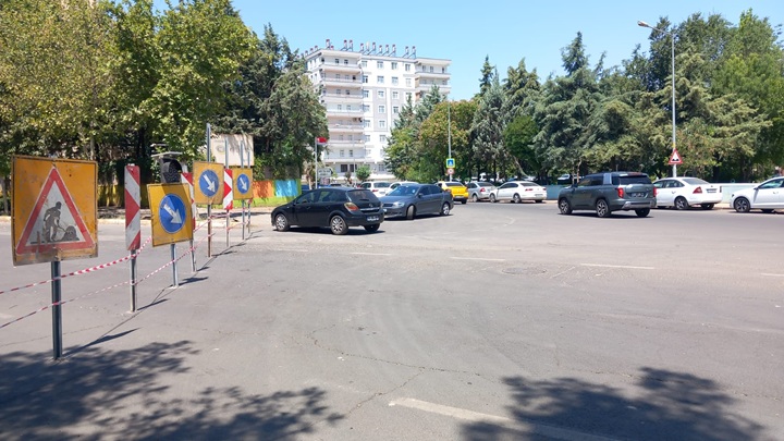 Yol Çalışması Nedeni ile Trafik Alternatif Yollardan Sağlanıyor