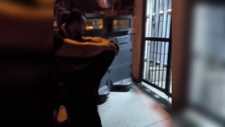Düğün konvoyunda silahla havaya ateş eden kişi gözaltına alındı