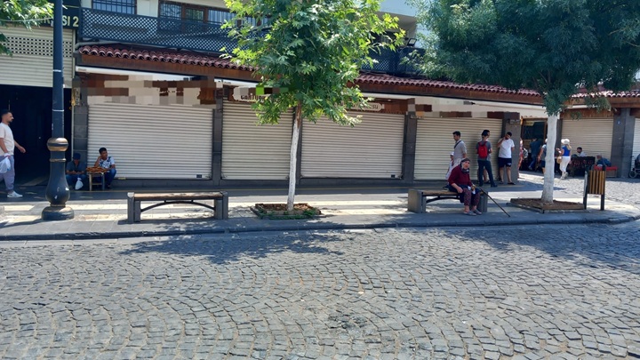 Sıcaklıklar Arttı Kepenkler Geç Açıldı