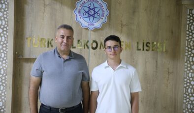 AYT sayısal Türkiye birincisi Serhat Kuruş, başarısını ailesine borçlu