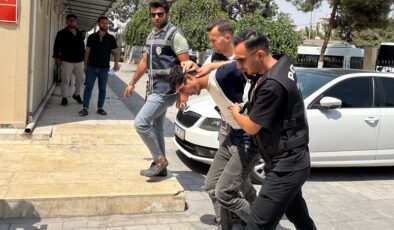 Şanlıurfa’da başhekim yardımcısı ve güvenlik görevlisini bıçaklayan zanlı adliyede