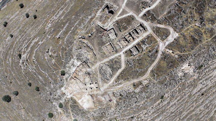 Zerzevan Kalesi’nde 1800 yıllık su dağıtım sistemi bulundu