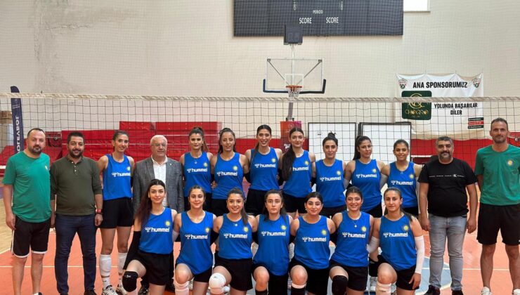 DBB Kadın Voleybol Takımı 1. Lig’e çıktı