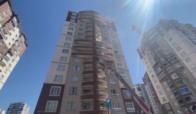 14 katlı apartmanda yangın çıktı
