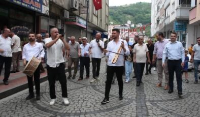 8. Keşan, Balıkçılık ve Kültür Festivali ile Kaldırım Yayla Şenliği başladı