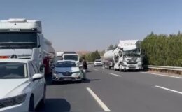 Akaryakıt tankerinin kamyonete çarpması sonucu 4 kişi yaralandı
