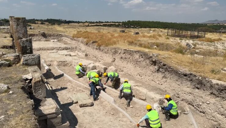 Blaundos Antik Kenti’nde Roma’nın şehirleşme altyapısı ortaya çıkarıldı