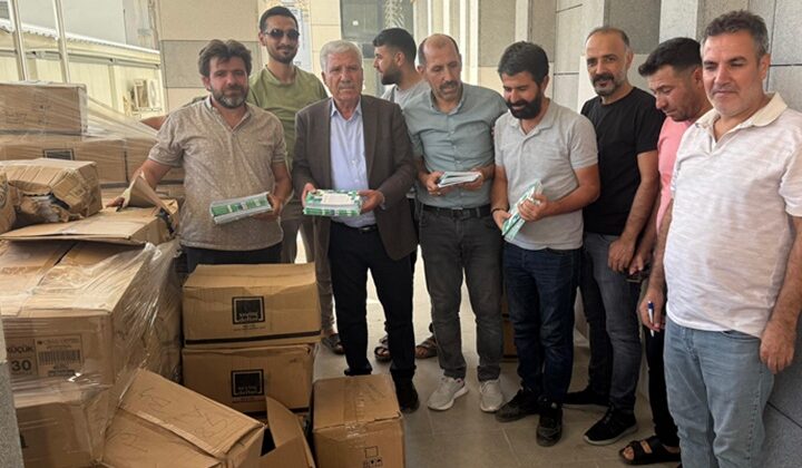 Çermik’te öğrencilere kırtasiye yardımı