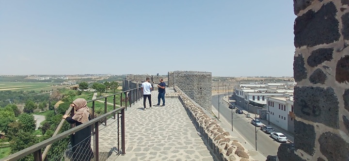 Sıcaklıklar Düştü, Diyarbakırlılar Nefes Aldı