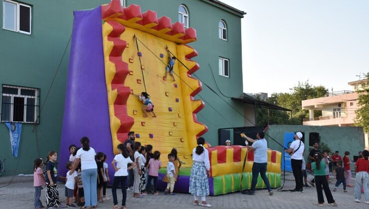 Çocuklar şenlikte doyasıya eğlendi
