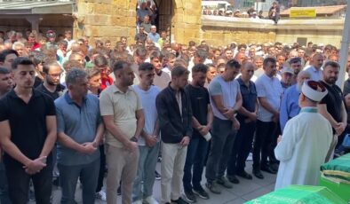 Denizde boğulan iki gencin cenazesi Yozgat’ta toprağa verildi