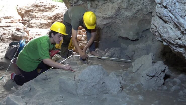 Direkli Mağarası’ndaki kazılarda 5. mezara ulaşıldı