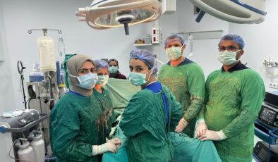 Diyarbakır’da 6,5 kiloluk dev kitle ameliyatla çıkarıldı