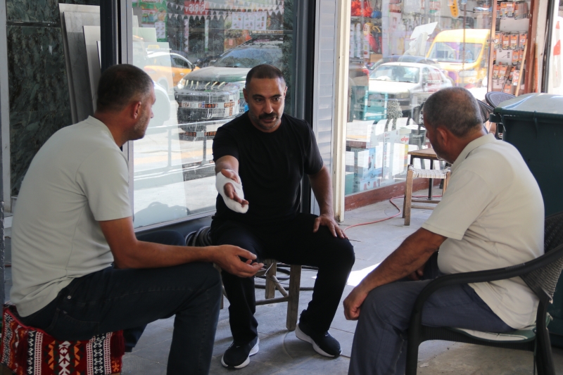 Diyarbakır’da dehşet anları: Esnaf çocuğu kaçırılmaktan kurtardı