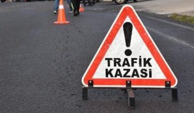 Diyarbakır’da otomobil ile hafif ticari araç çarpıştı: 6 yaralı