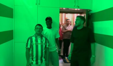 Down sendromlu Ebubekir’e, Konyaspor’dan sürpriz