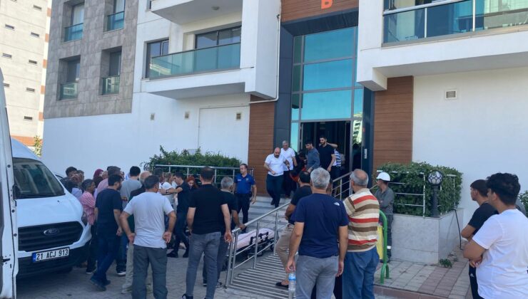 Elektrik akımı apartman görevlisinin canını aldı
