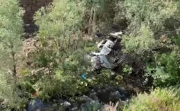 Fındık işçilerini taşıyan minibüs uçuruma yuvarlandı: 3 ölü